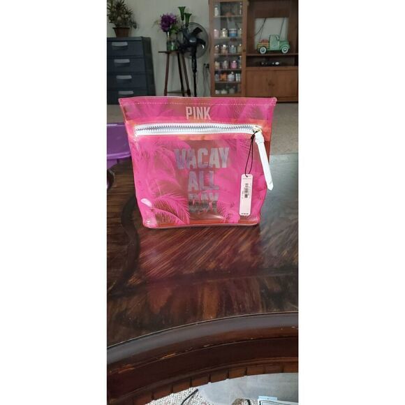 NWT VICTORIA SECRET VACAY COSMETIC BAG - Picture 1 of 5